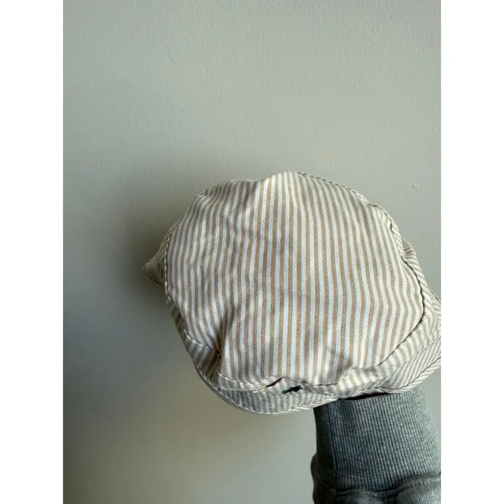 NWT Baby Yellow and White Palm Bucket Hat